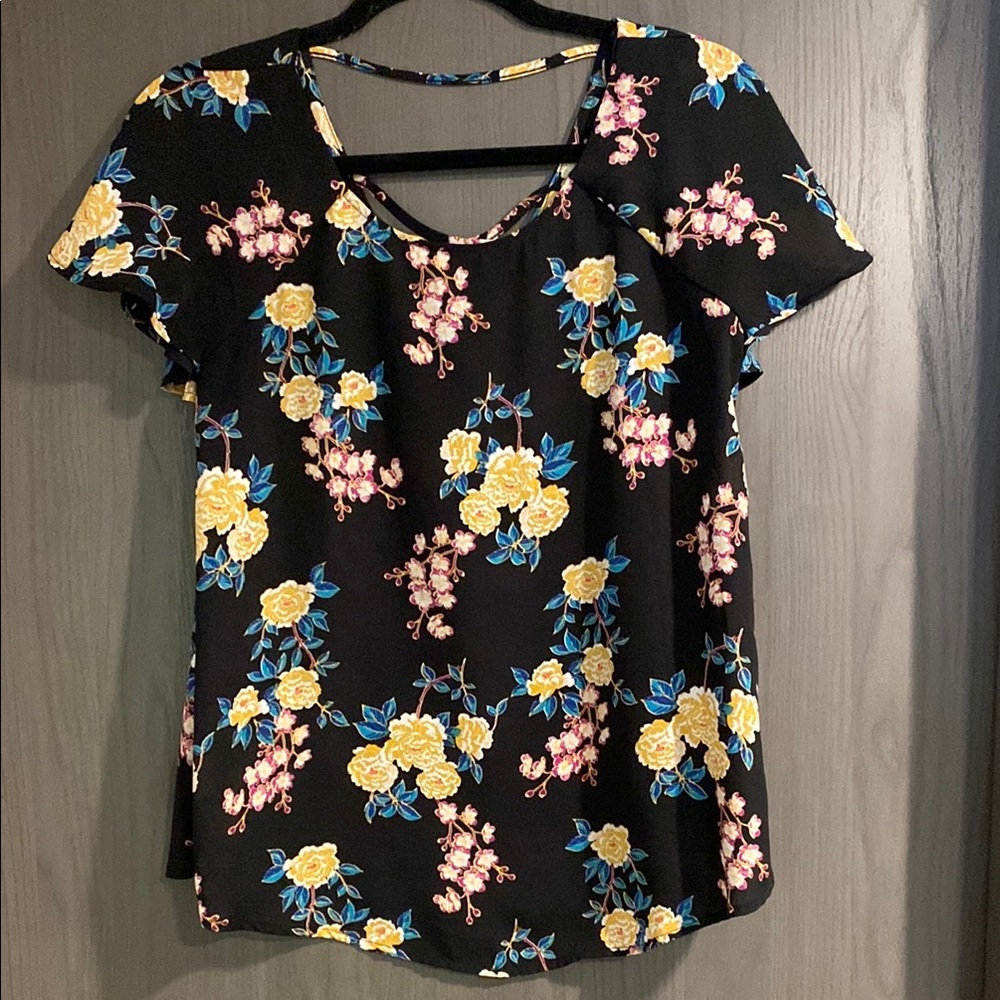Black and Yellow Floral Short Sleeve Blouse